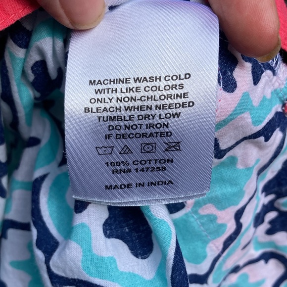 Simply Southern Collection blu/whte/pink top stain in picture bleaching sz. L - Picture 6 of 8